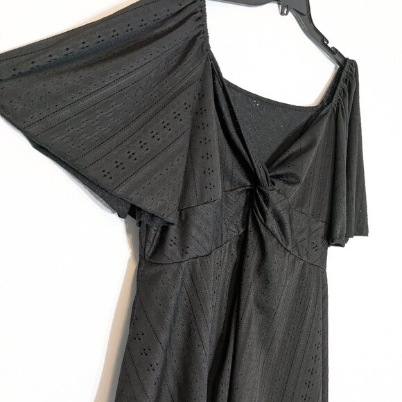 SHEIN Black Eyelet Jersey Knit Short Sleeve V-Neck Pullover Top; Size 2X (18/20W - Picture 2 of 5